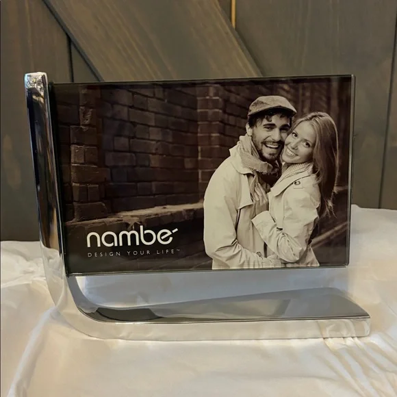 Nambe Discontinued silver Frame- Movie 6x4 - Picture 7 of 8